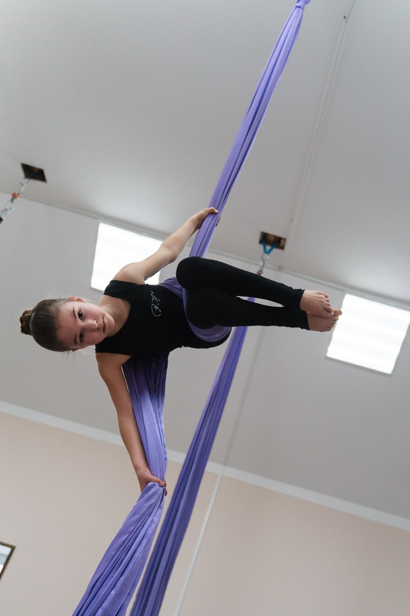 Тренировка в цирковой студии. Репортажный и семейный фотограф в Санкт-Петербурге Тарас Марченко