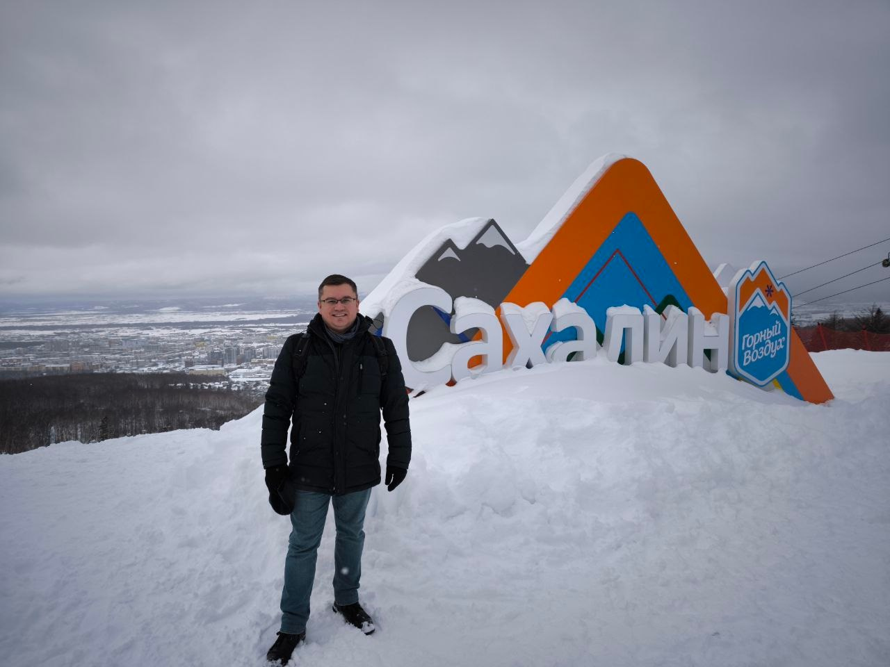 Дмитрий Бородаев посетил Южно-Сахалинск в качестве председателя жюри крупного инструментального конкурса. Дмитрий Бородаев