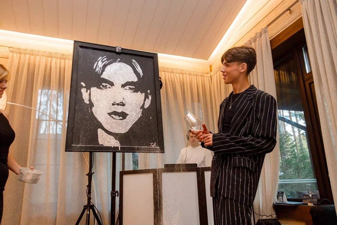 🎉 Мы не просто фотостудия — мы создаём атмосферу, которую вы запомните на всю жизнь! 📸✨. Фотостудия во Всеволожске. Подходит для всех творческих проектов