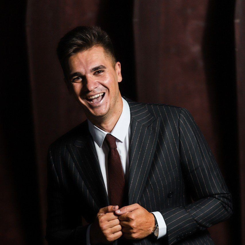 Ведущий Ляпин. Подрядчики и друзья сети свадебных площадок House for wedding