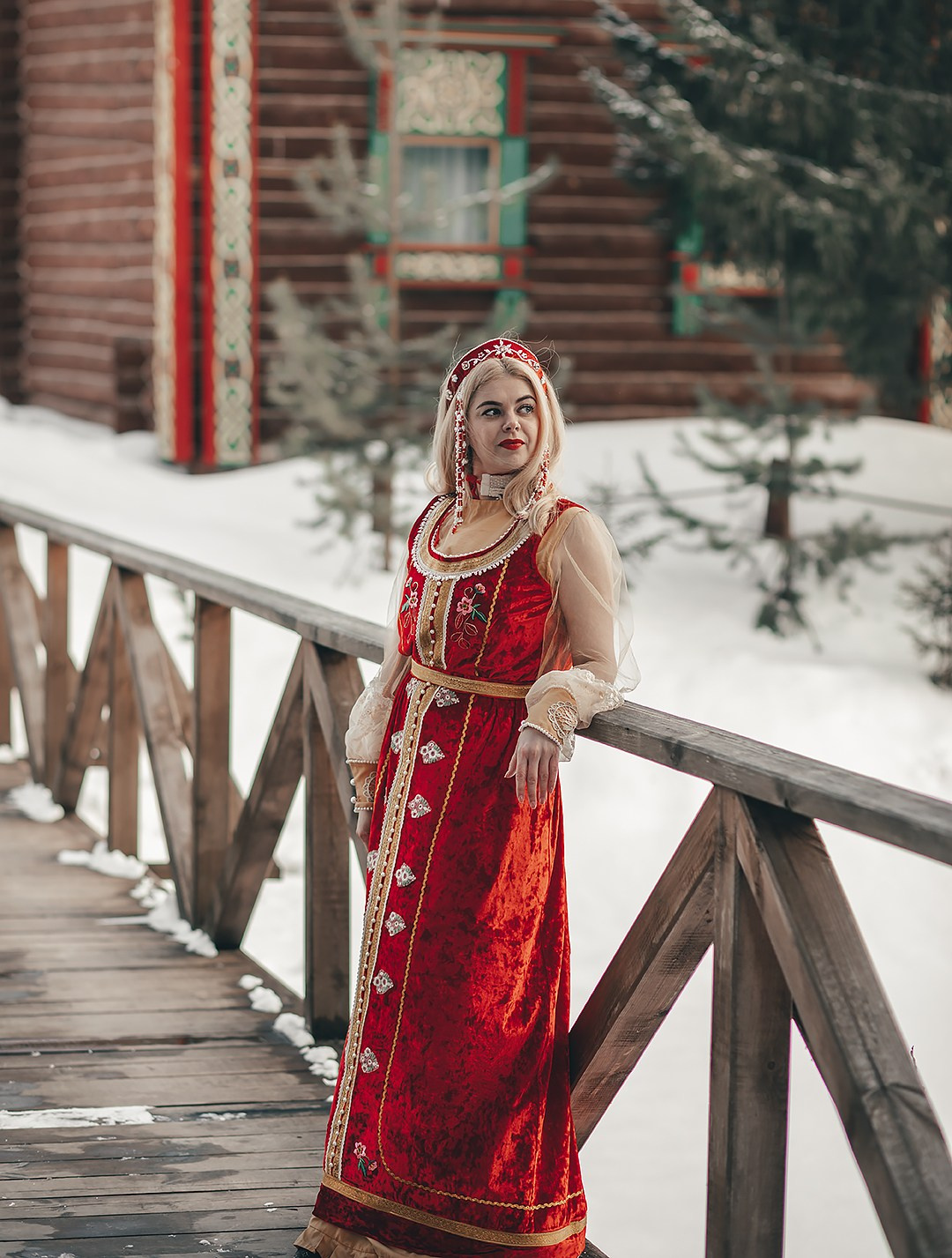Прокат русских и сказочных костюмов в Белгороде. Русская и славянская одежда. Современна русская одежда