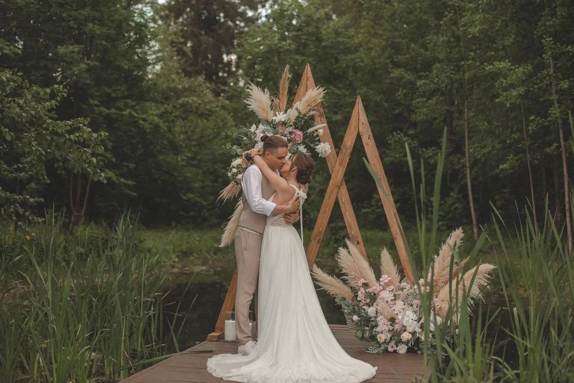 Декор. Подрядчики и друзья сети свадебных площадок House for wedding