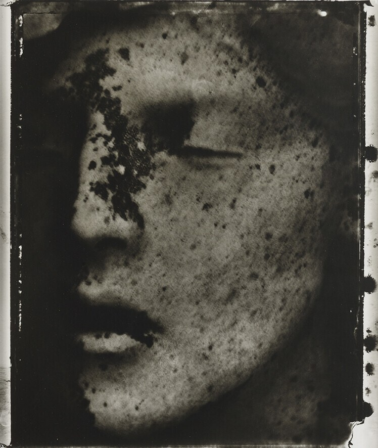 Статуя, 1995