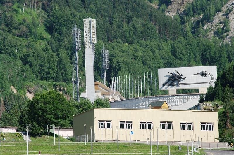 Высокогорный каток Медео (Медеу) в Алматы — легендарная ледовая арена