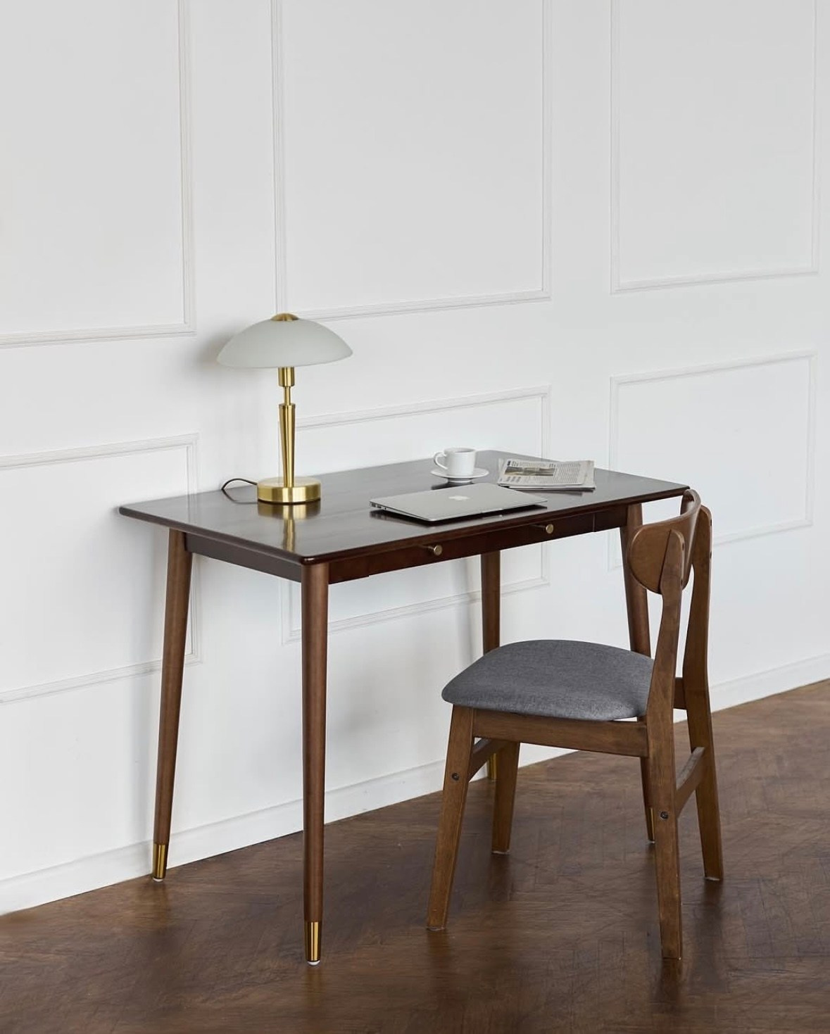 Фотостудия Stories. Понравилась студия? Напишите — организую съёмку именно здесь. Фотограф Людмила Дутко. Фотограф в Минске Людмила Дутко