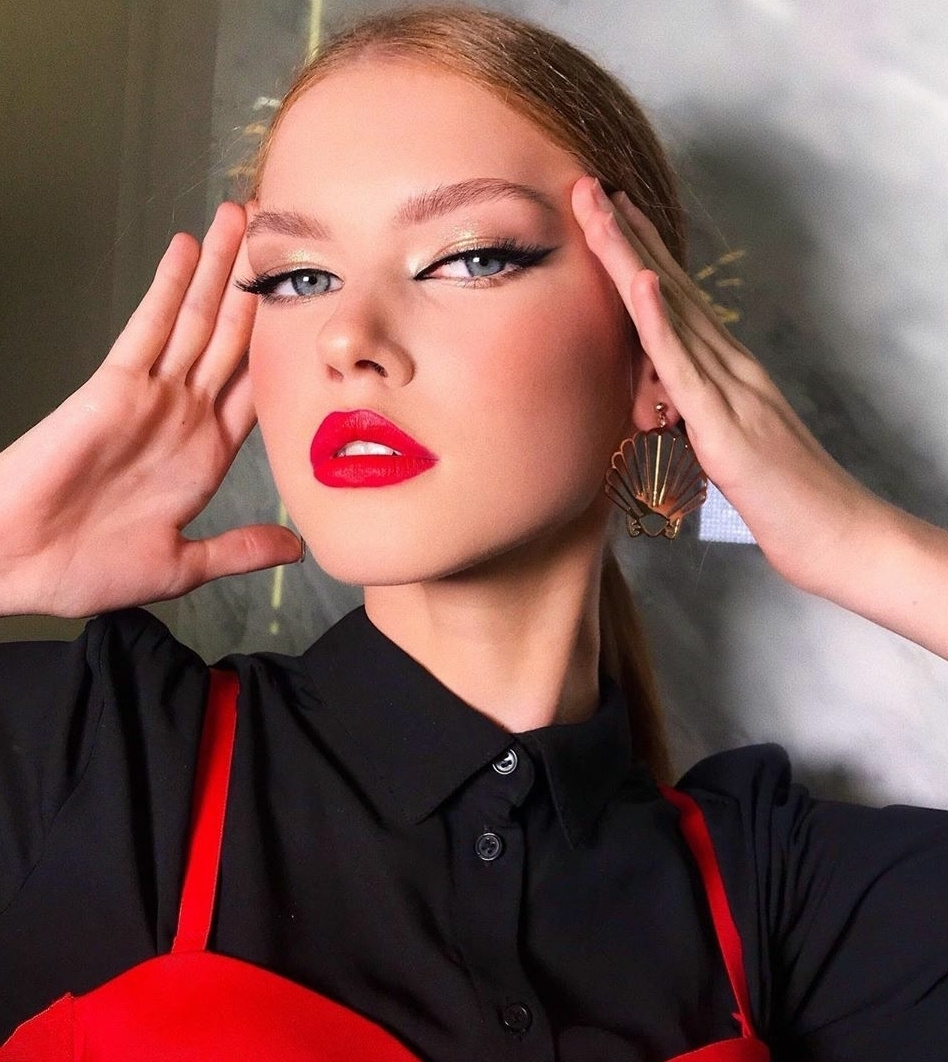 Курс «Визажист с 0». Make-up & Hairstylist в Санкт-Петербурге Яна Левачина