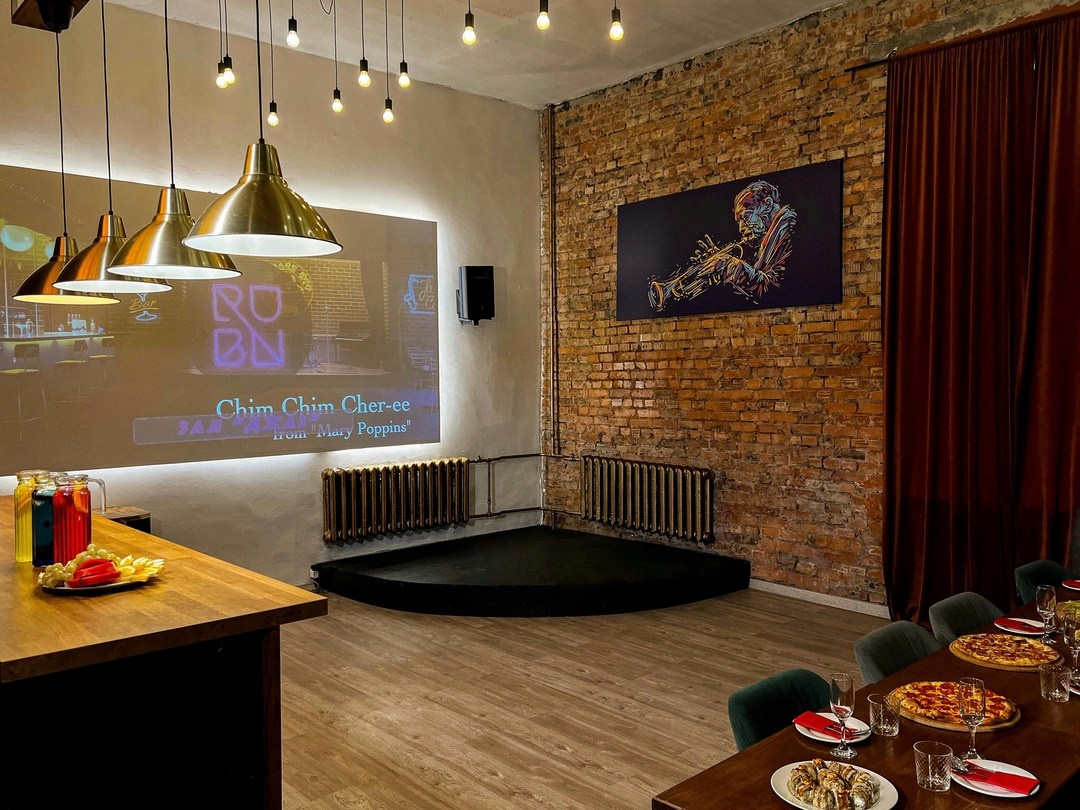 Кадетская линия ВО, 5Дк2. Аренда лофта в СПб для мероприятий