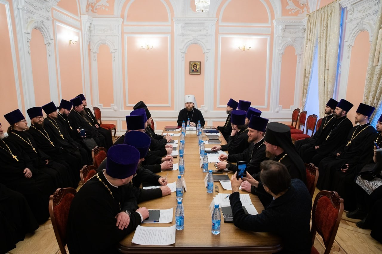 Митрополит Игнатий возглавил заседание административного совещания Саратовской Епархии. Саратовское Северо-Западное благочиние