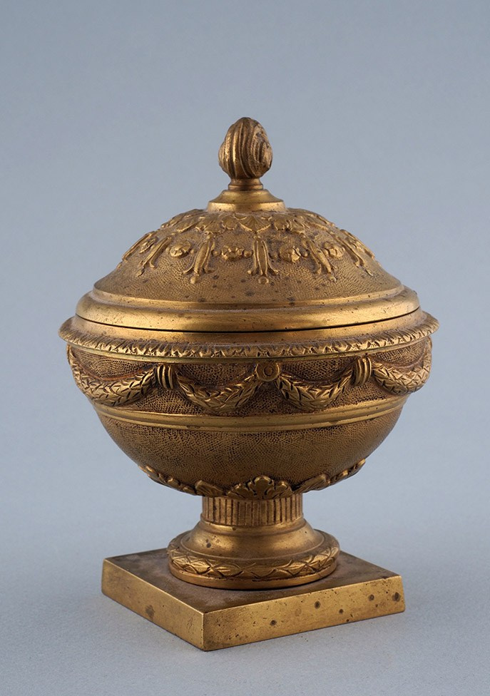 Предметная съемка ДПИ | Аукционный дом «Литфонд». Репортажный и семейный фотограф в Санкт-Петербурге Тарас Марченко