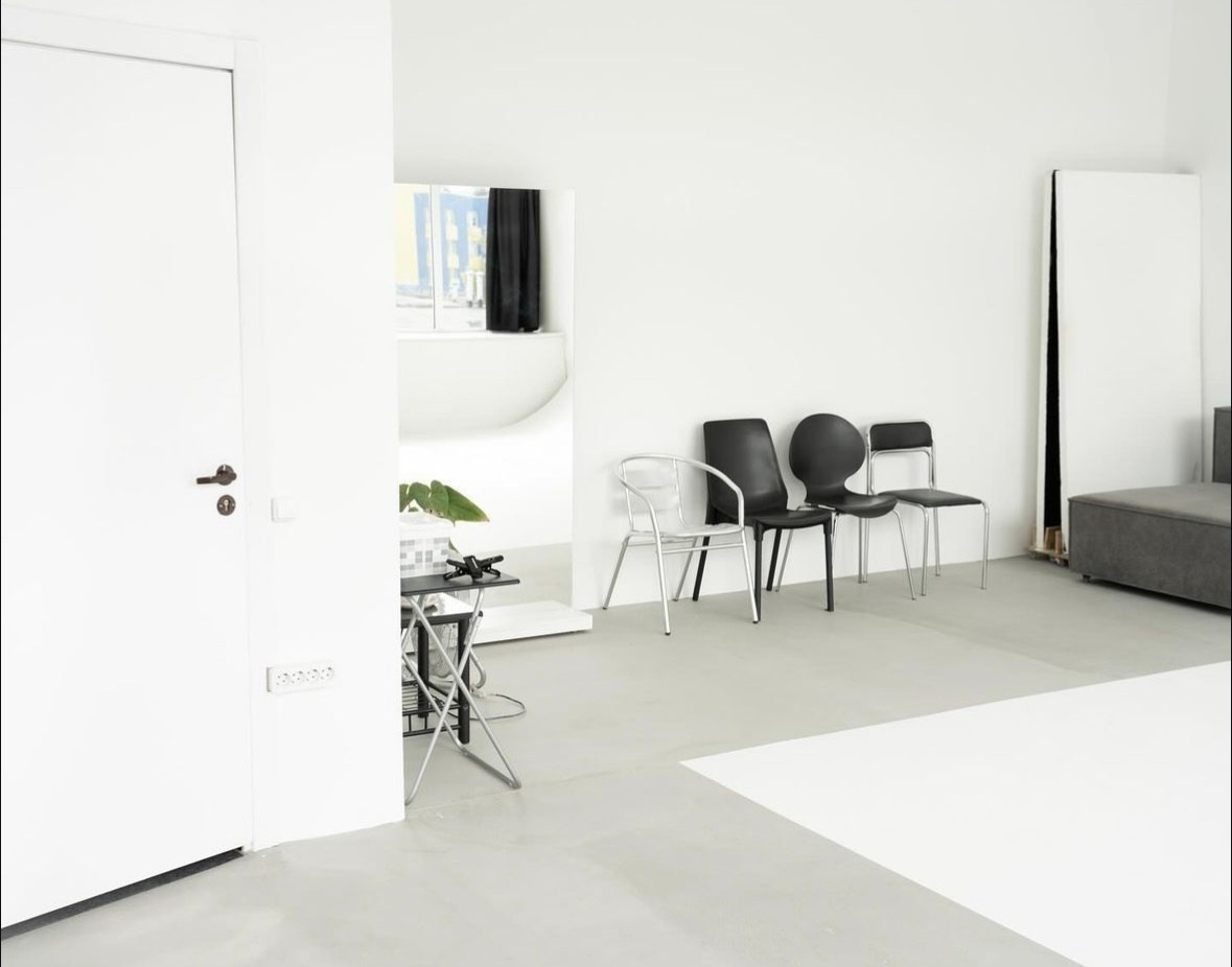 ID14 — фотостудия для стильных съёмок в Минске. Фотограф в Минске Людмила Дутко