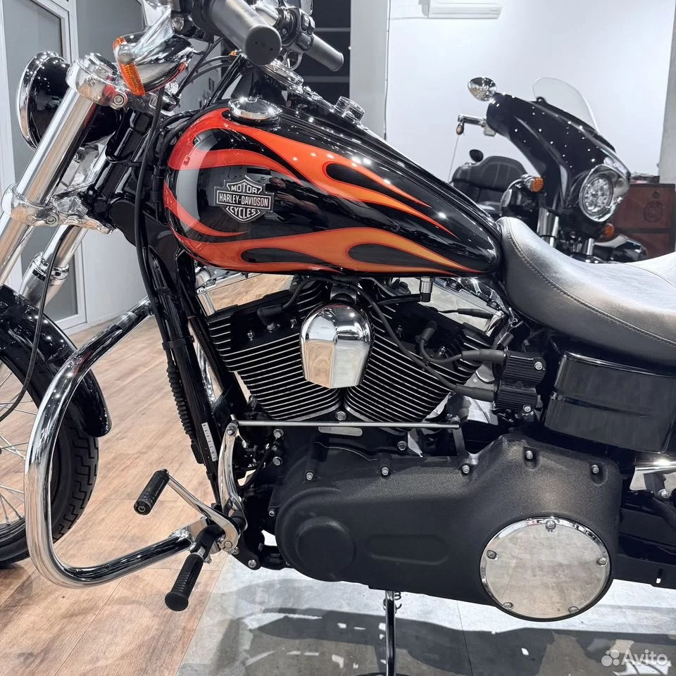 2012 DYNA Wide Glide 96 Blасk Оrange Flamеs. Hello Davidson, Москва. Только хорошие мотоциклы…