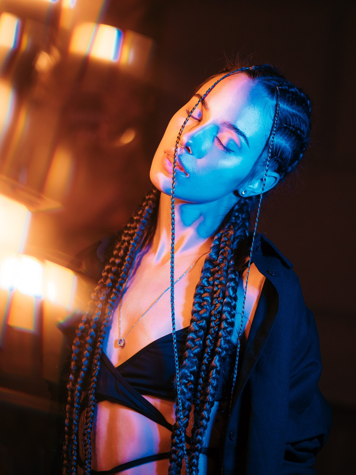 Съемка с цветным светом. Фотограф Диана Одинцова в Волгограде