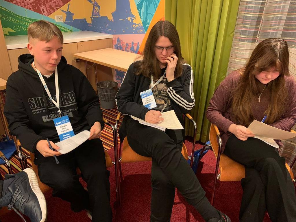 «В КРУГУ» Психологические тренинги в Санкт-Петербурге в живом формате