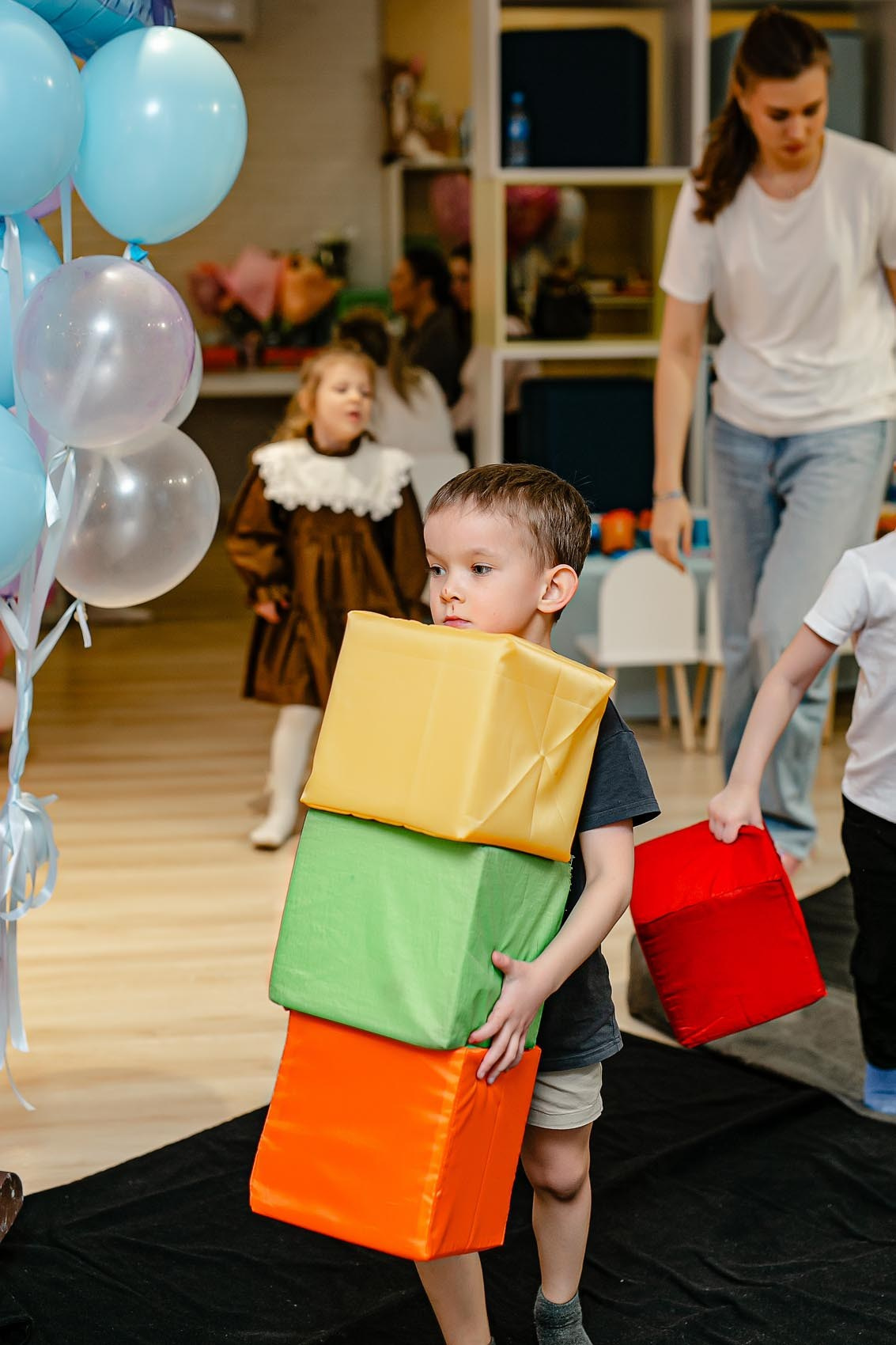 Детский фотограф Александр Степанов Владивосток. Владивосток семейный фотограф Александр Степанов