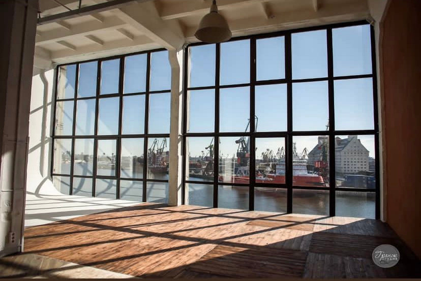 Фотостудии Калининград. Свадебный фотограф Калининград Пасюта Данила