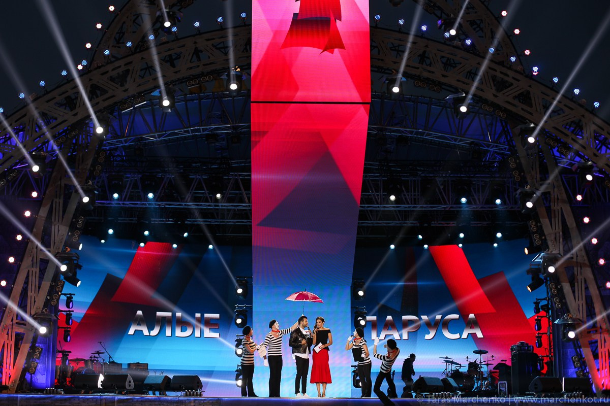 Алые Паруса. Репортажный и семейный фотограф в Санкт-Петербурге Тарас Марченко