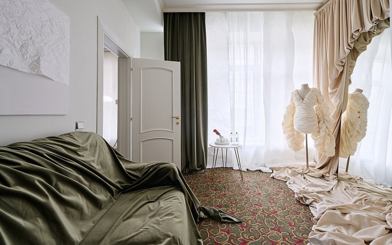 Лучшие отели для свадебного утра в Москве. Свадебный видеограф в Москве Никонова Анна