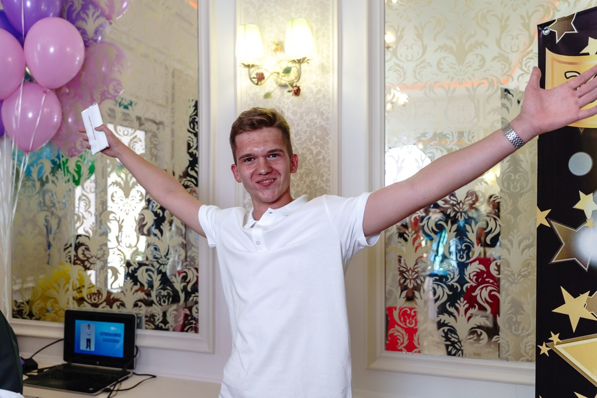 Выпускной МБОУ «СОШ № 2» 9 Класс. Репортажный и семейный фотограф в Санкт-Петербурге Тарас Марченко