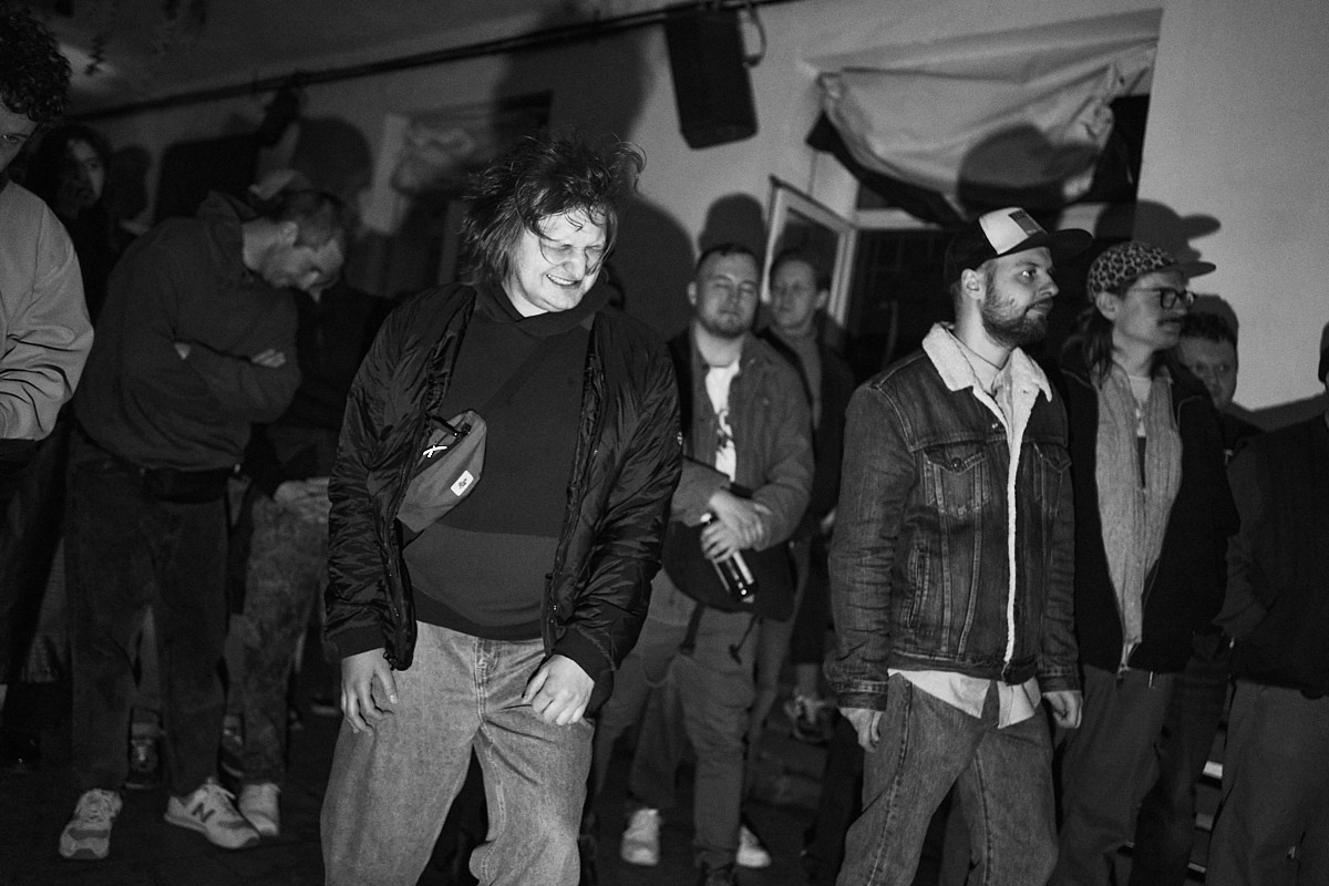 Сожитель, Смерть На Пляже, Линия Бикини, Выродок, Мразь. Иван Кобяков