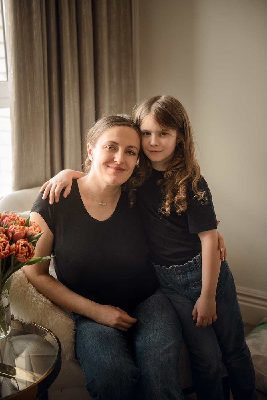 A family photo shoot at home, a family with a newborn baby. Photographer Elena Carruthers, Scotland