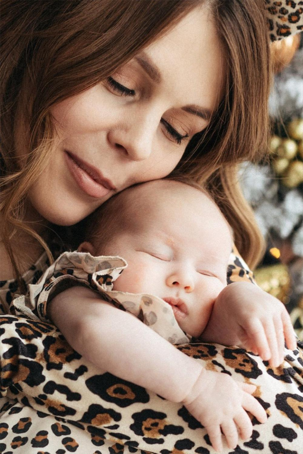 Под елочкой. Света Полетаева Москва