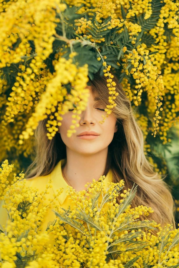 Фотосессии с живыми цветами в Железнодорожном