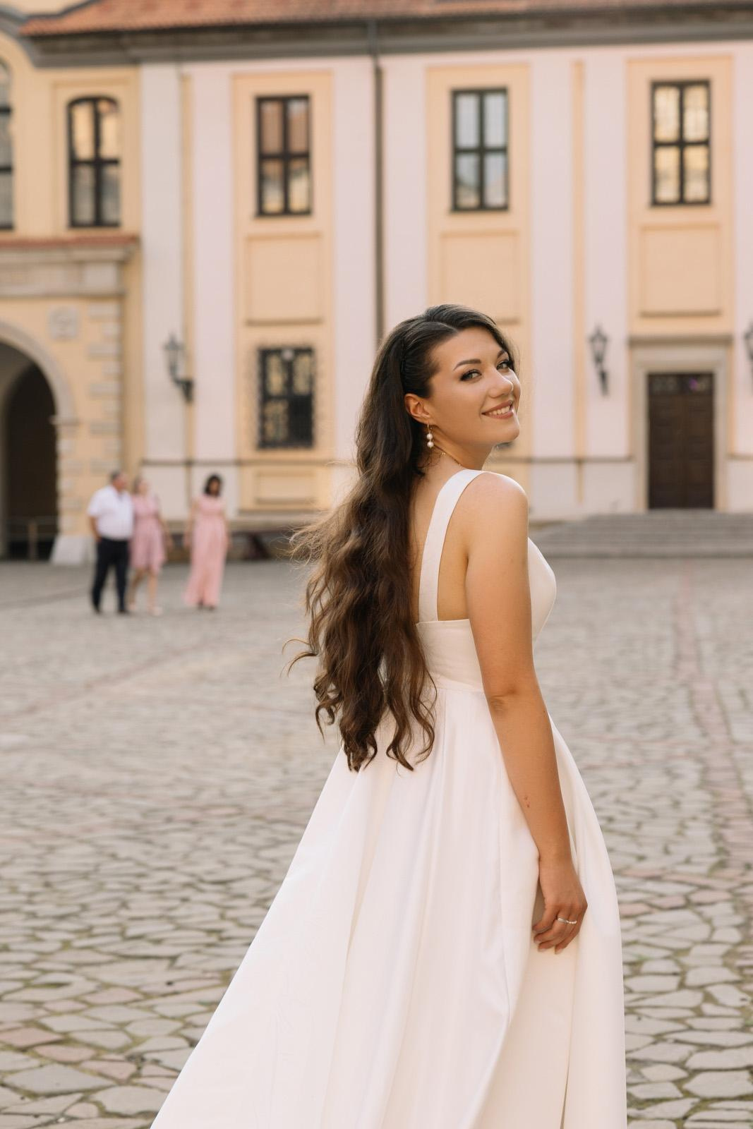 An Atmospheric Wedding in a Historic Castle — Style, Emotion, Celebration