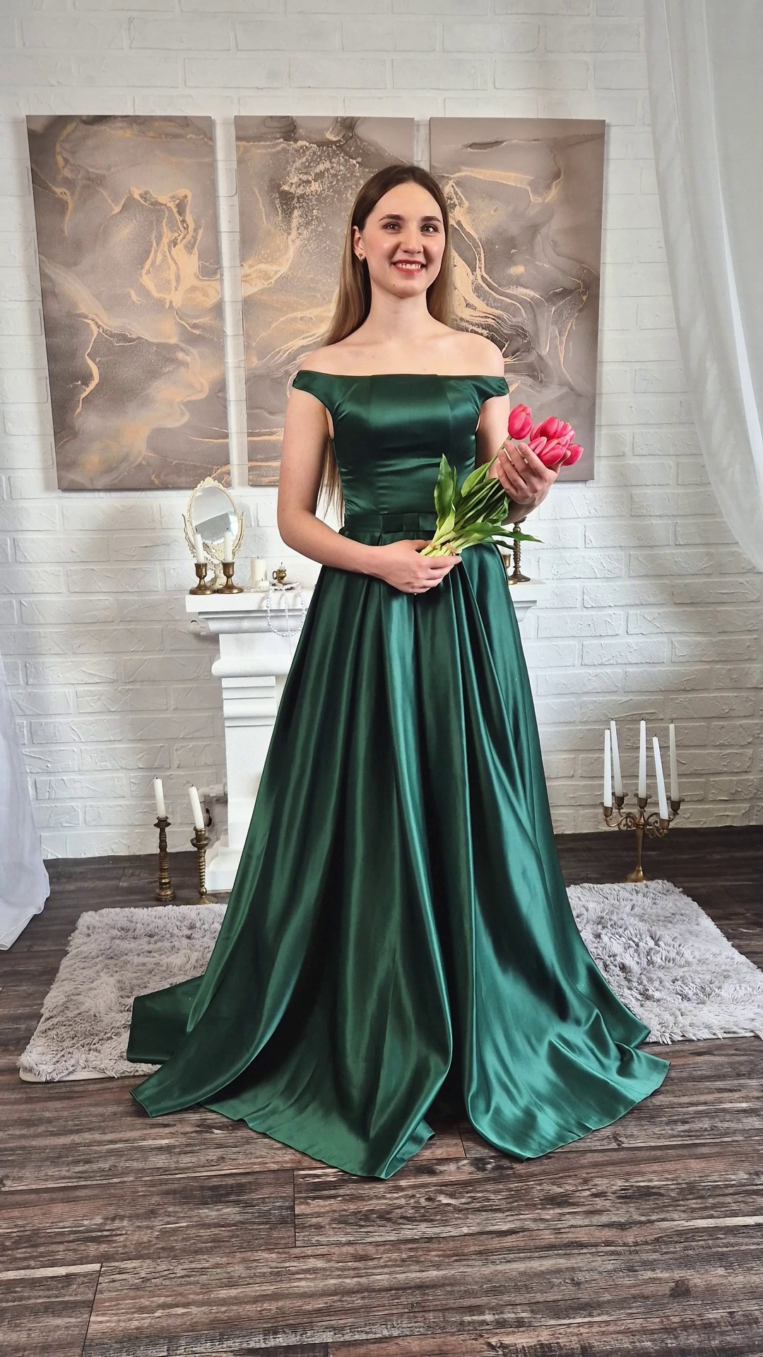 Длинные платья. Интерьерная фотостудия Background в Омске