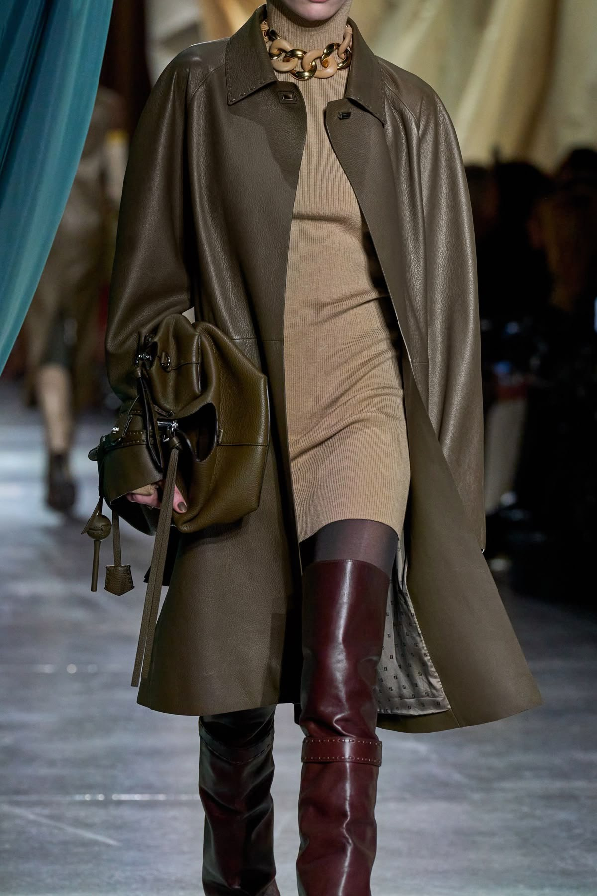 Тренды осени 2025: стильные образы, которые преобразят ваш гардероб и украдут взгляды прохожих. Екатерина Ананенко: персональный стилист из Красноярска