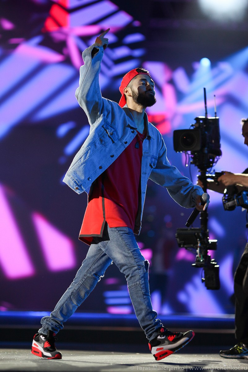 Алые Паруса. Репортажный и семейный фотограф в Санкт-Петербурге Тарас Марченко