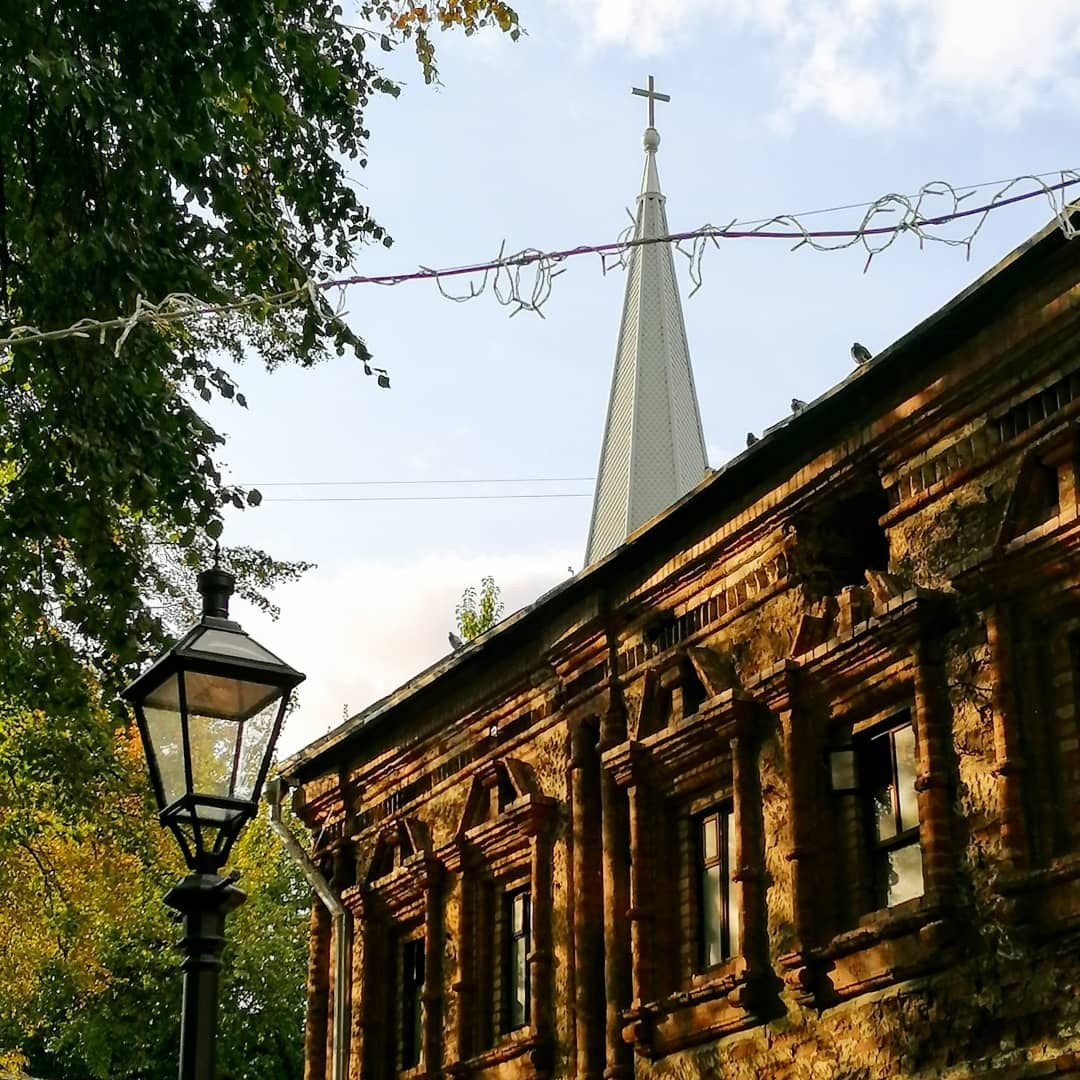 Марина Стеблянская - аттестованный экскурсовод по Москве. П&П — Полезное с Приятным. Фотоэкскурсии — Москва на память. Экскурсовод и фотограф в Москве. Увези столицу в своём альбоме!
