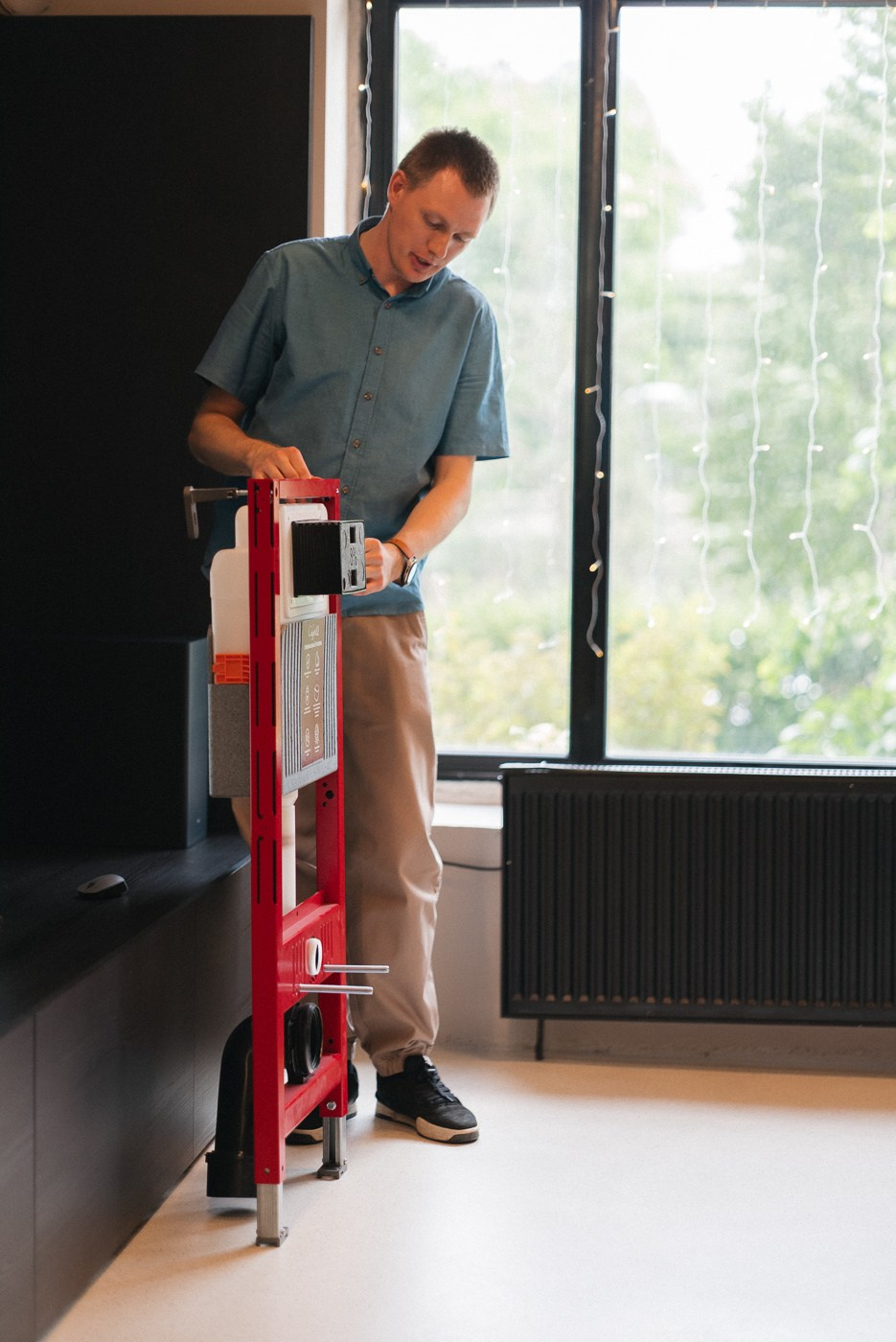 Презентация СантехОпт | Современная сантехника — экспертный взгляд от официального дилера брендов Raglo, Calypso, Veconi. ВУД ТВОРЕЦ мебельная фабрика|ТВОРЕЦ студия мебели