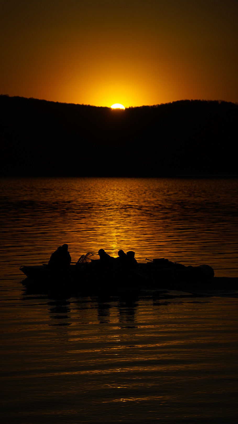 Между Уфой и Оренбургом 2022. Человек с фотокамерой