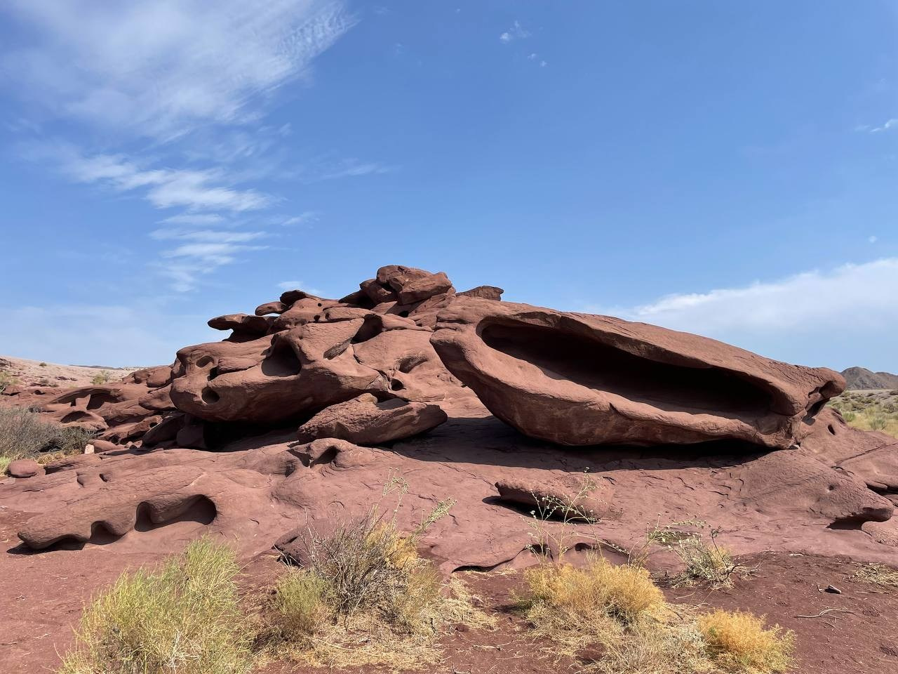 Melon Travel в Алматы: экскурсии и джип туры в Чарынский каньон, озера Каинды, Кольсай, Иссык, национальный парк Алтын Эмель