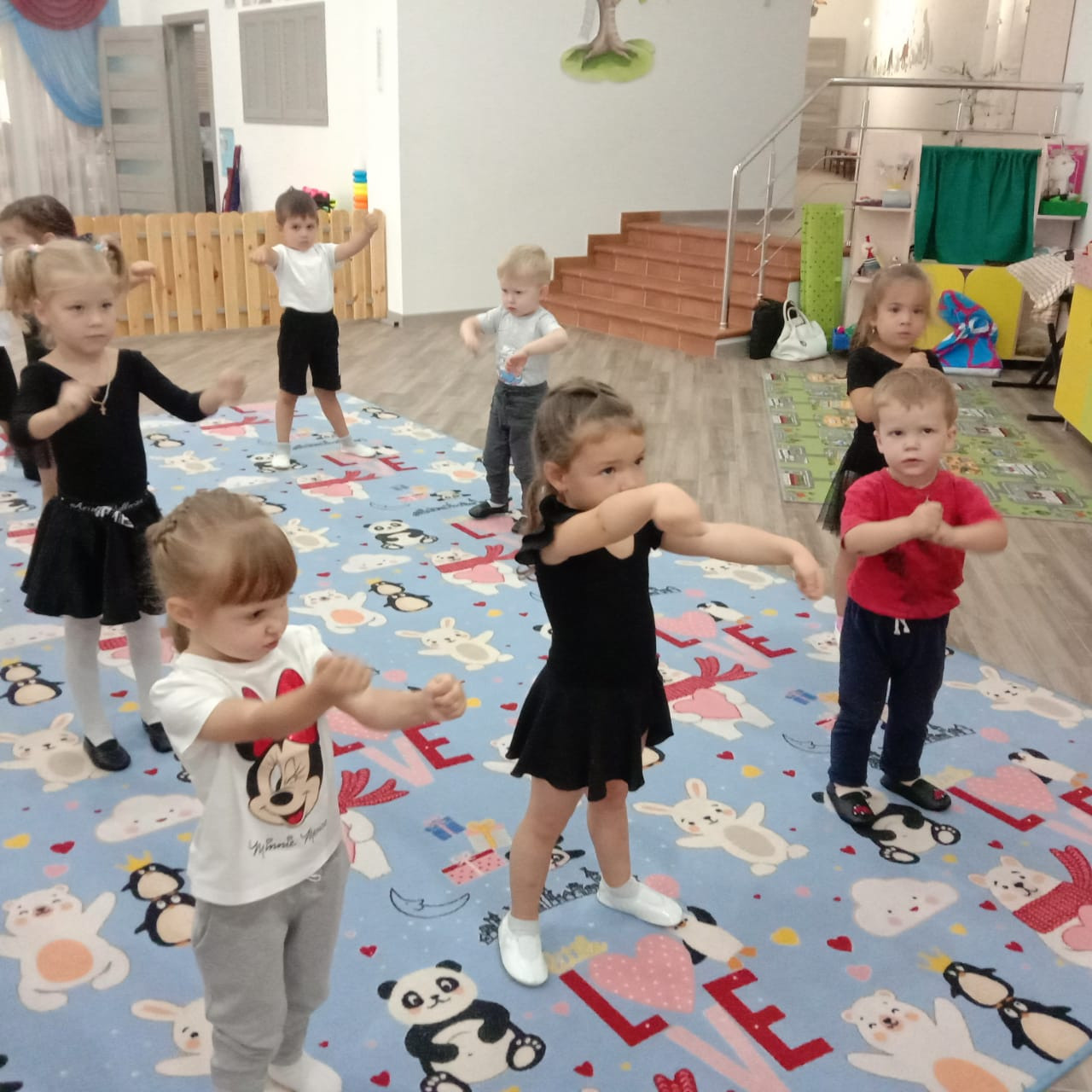 Дополнительные занятия. Детский сад «Эврика»