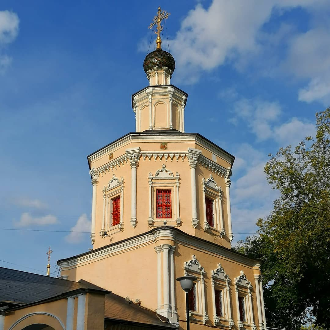 Марина Стеблянская - аттестованный экскурсовод по Москве. П&П — Полезное с Приятным. Фотоэкскурсии — Москва на память. Экскурсовод и фотограф в Москве. Увези столицу в своём альбоме!