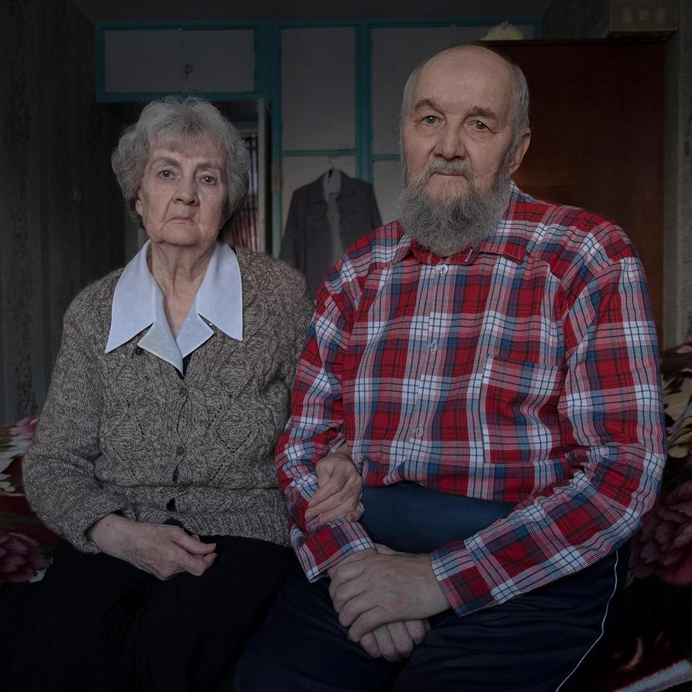 Faina and Petr say: «Murmansk was built before our eyes... The house we live in was one of the first. Before that there were only two buildings in that area and nothing else. We’ve got the flat from a factory».