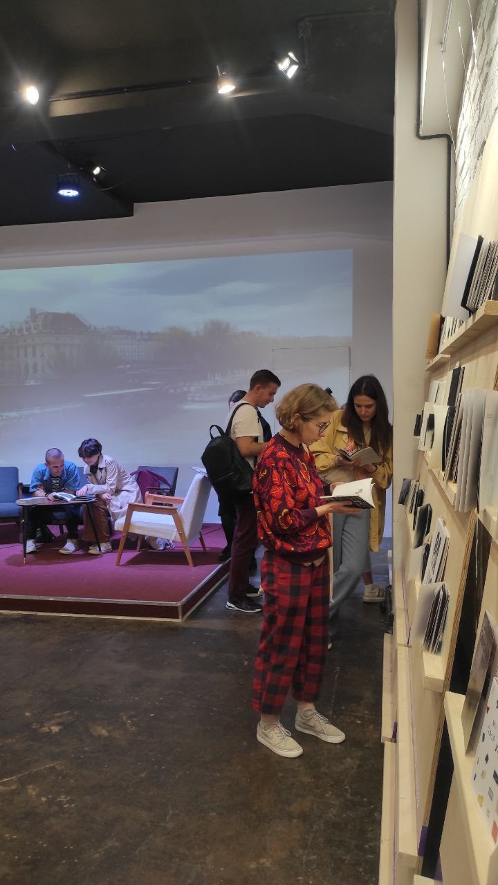 «Издали» выставка авторских фотокниг, 17.09-17.10.2023, Калининград, пространство «Сигнал». Лера Круглова