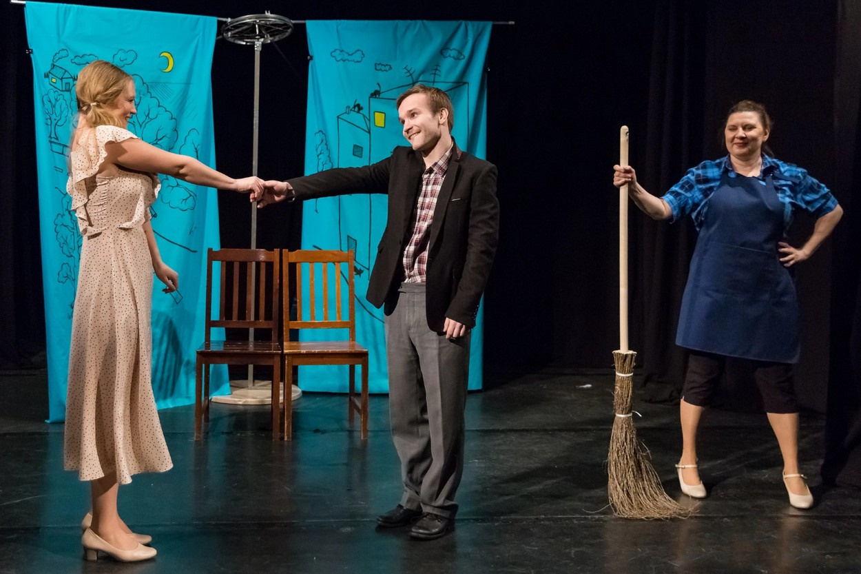 «Восхитительные истории парикмахера Наконечникова» спектакль, комедия. Театр "Палитра" режиссёр - Владимир Сабельфельд