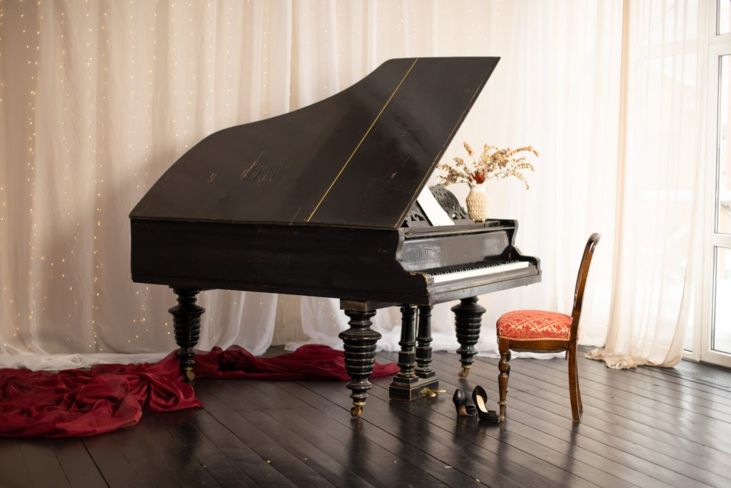 Фотостудии. Фото и видеосъемка Alex May Екатеринбург