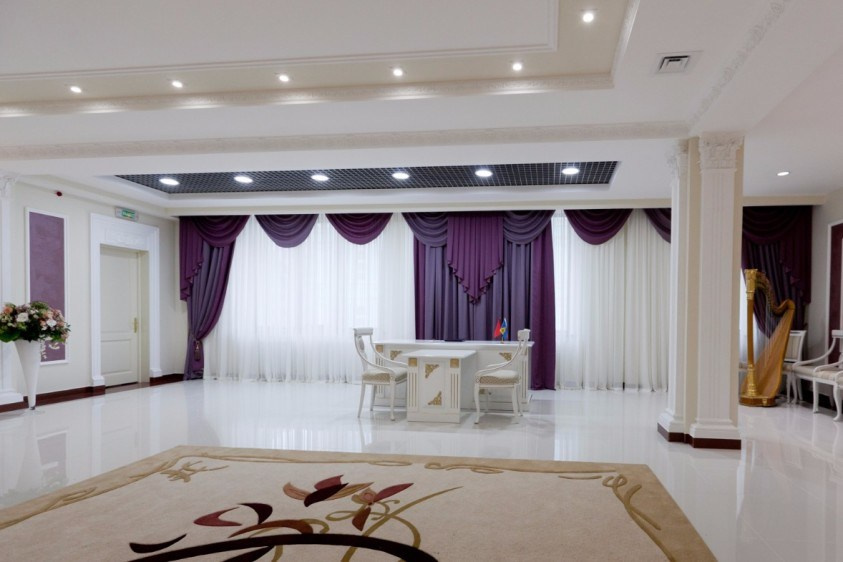 Зал регистрации в загсе Реутов