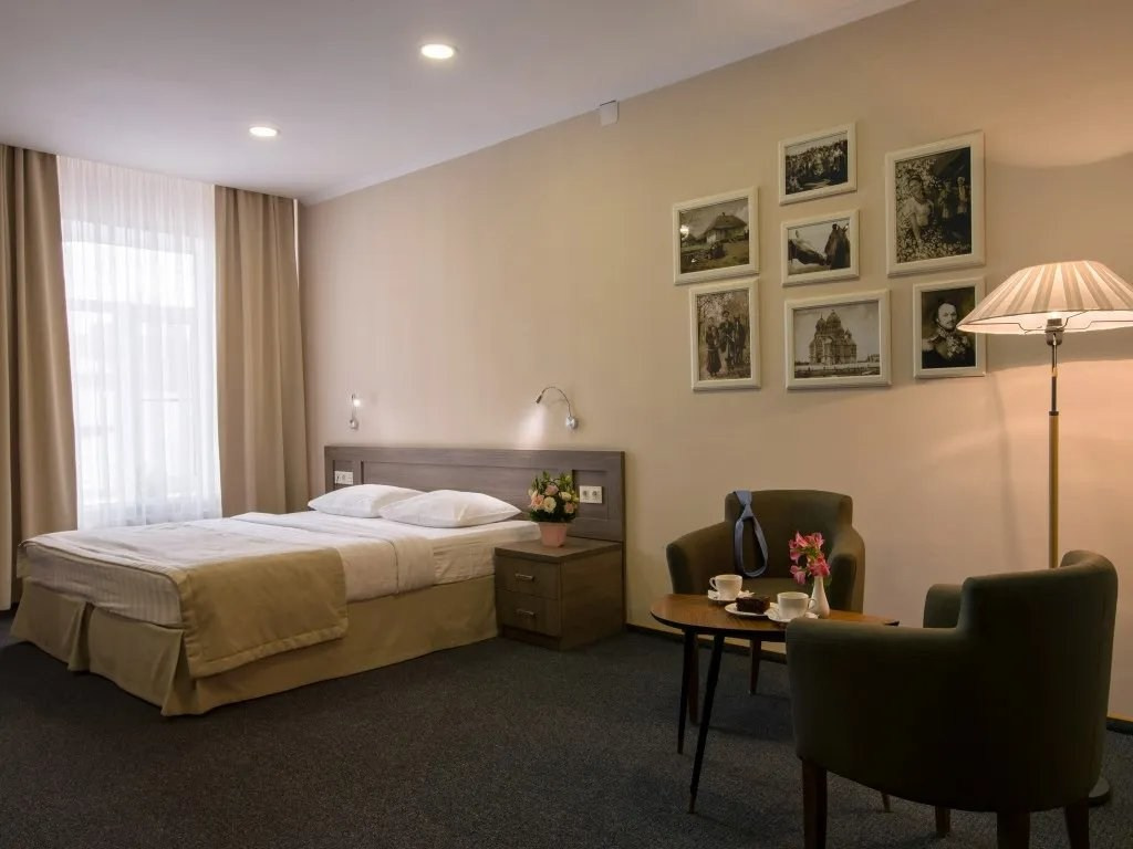 Лучшие отели в Новочеркасске для фотосъемки свадебных сборов