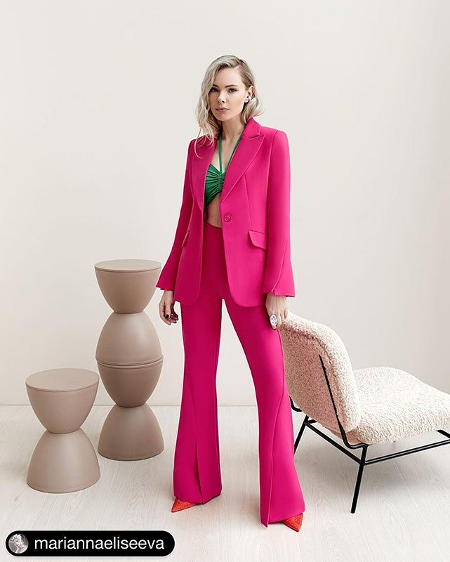 Мудборд_дизайнер купальников. Контент-съёмка и бизнес-портреты в Москве. Виктория Кулюкина