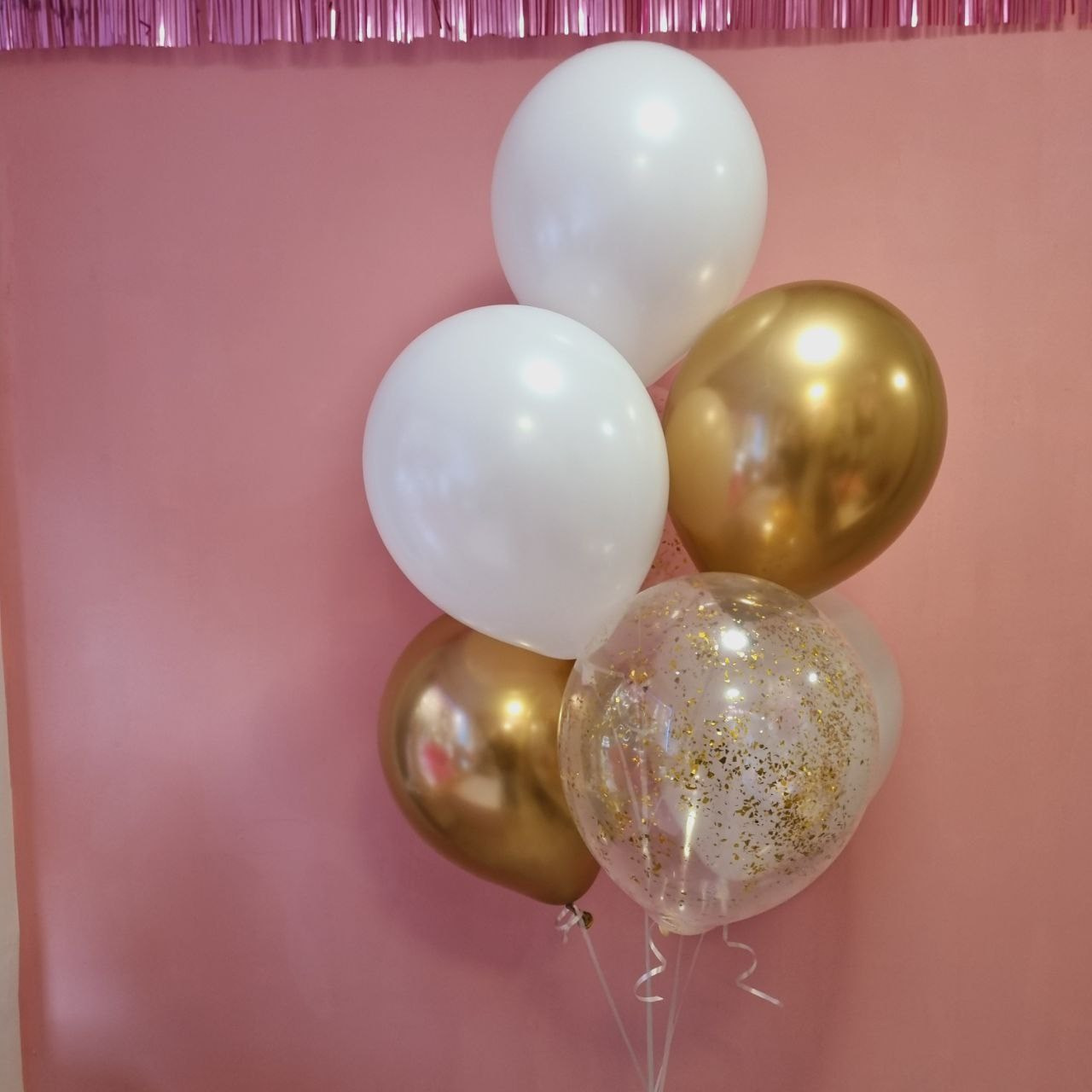 Dostava balona Novi Sad Dostava balona Beograd. Шары с гелием, фотозоны Нови Сад Белград. Balone i dekoracije od balona Novi Sad Beograd