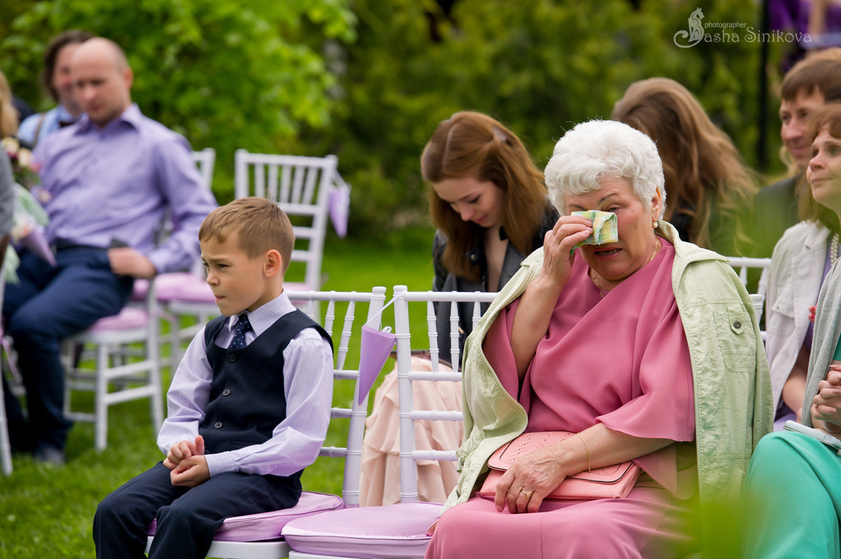 Профессиональная свадебная фотосессия в Москве и московской области. Выпускные альбомы. Частные съемки
