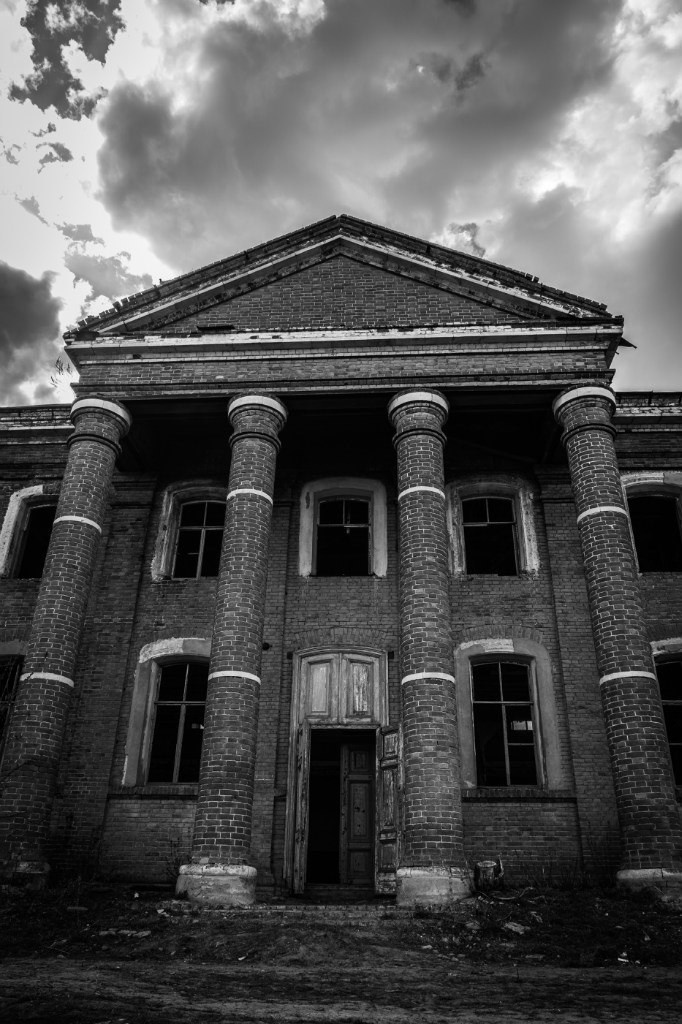 Volga Germans: Ruins and Memory. Travel photographer Max Muze
