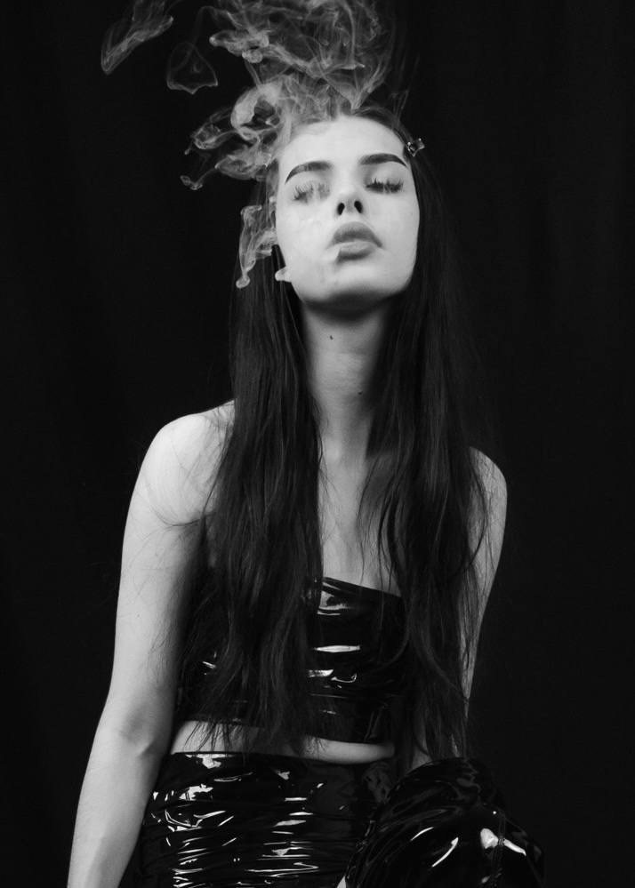 Студия автопортрета VTRENDE