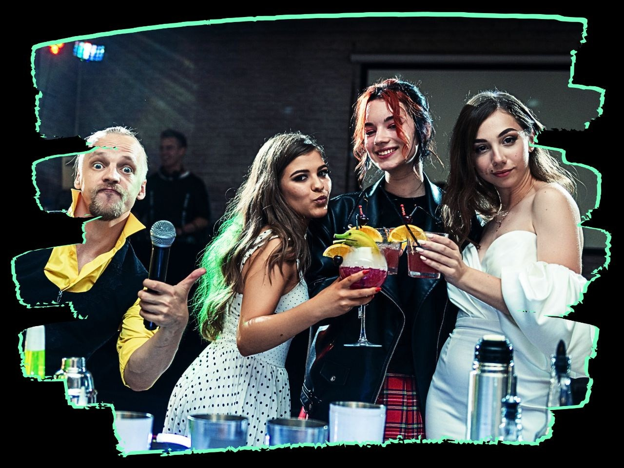 Ведущий + диджей + 1 из 8 моих услуг в подарок!