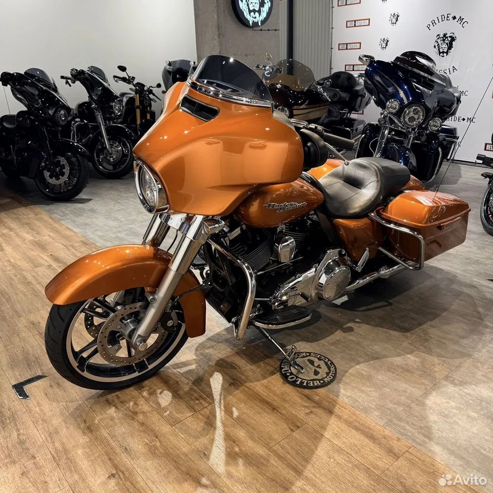 2014 HD Street Glidе 103 АВS Amber Whiskey (VIN *5НD*9737). Hello Davidson, Москва. Только хорошие мотоциклы…
