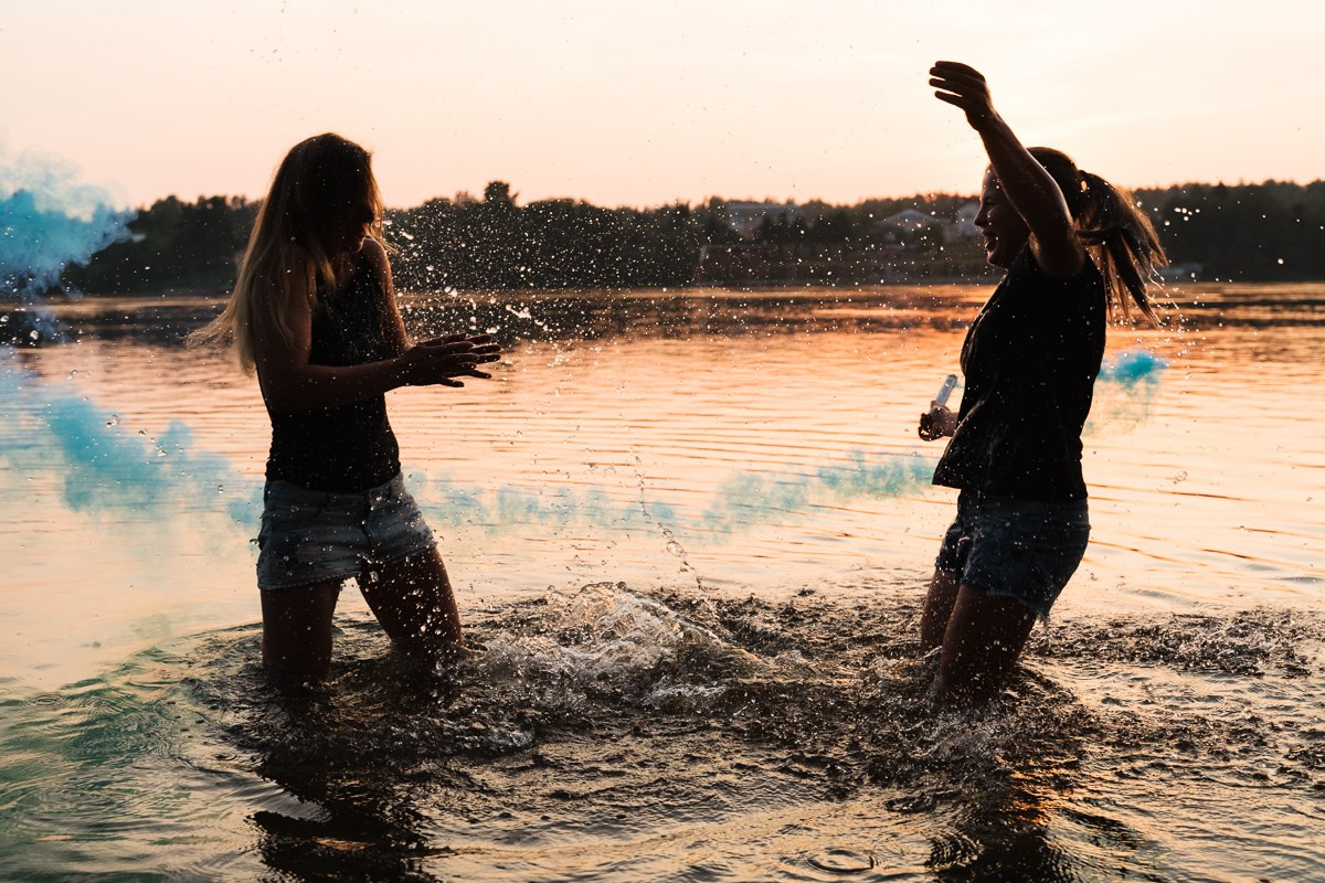 Фотопроект «Фаеры в лесу». Репортажный и семейный фотограф в Санкт-Петербурге Тарас Марченко
